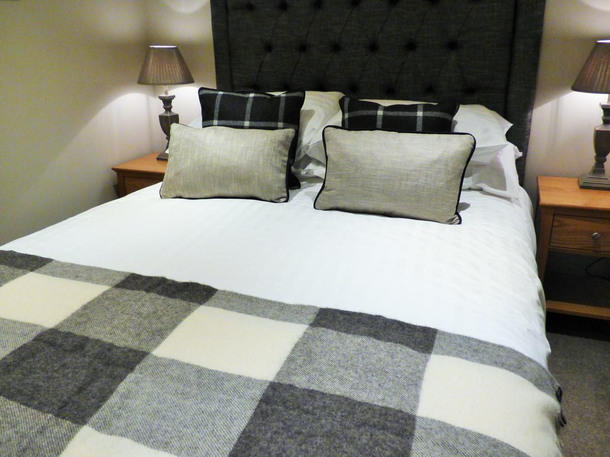 The Fenwick Steak & Seafood Pub Hotell Claughton Eksteriør bilde